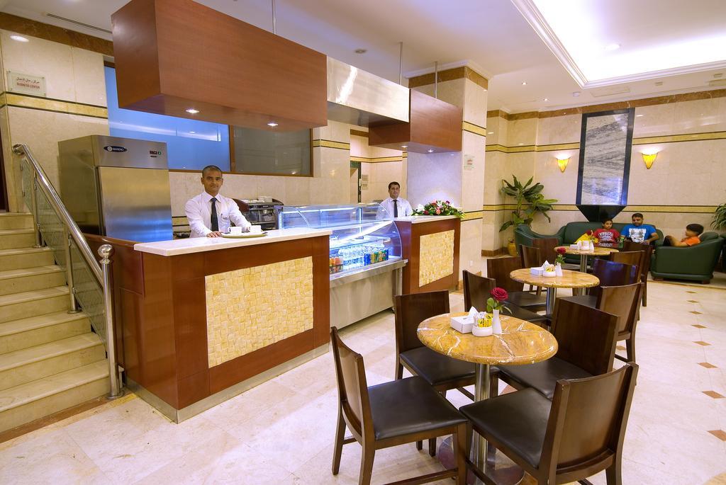 אל-מדינה Al Eiman Al Qibla Hotel מראה חיצוני תמונה